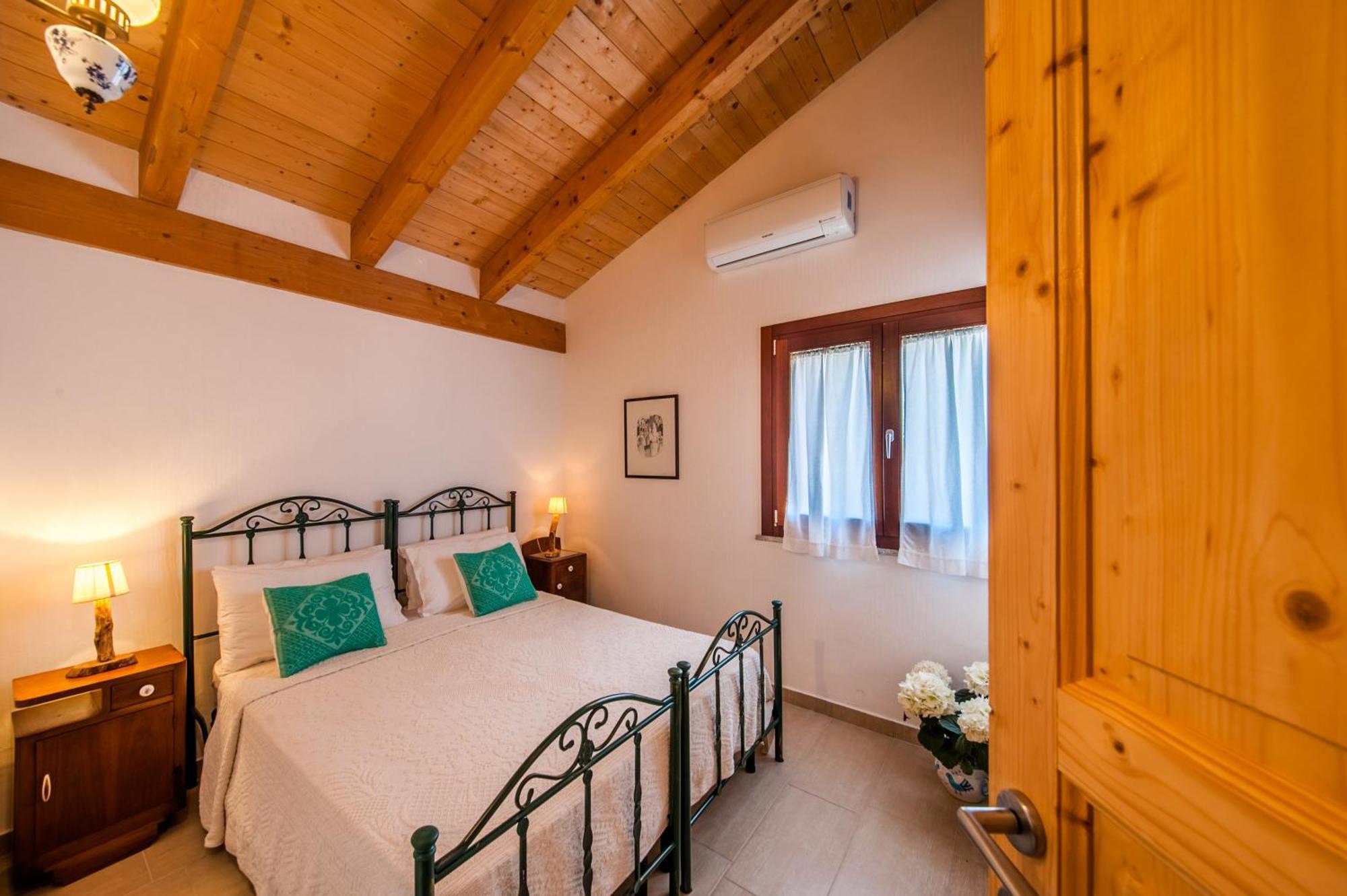 La Casa Di Mannazzotta 2 Bed & Breakfast Castelsardo Bagian luar foto
