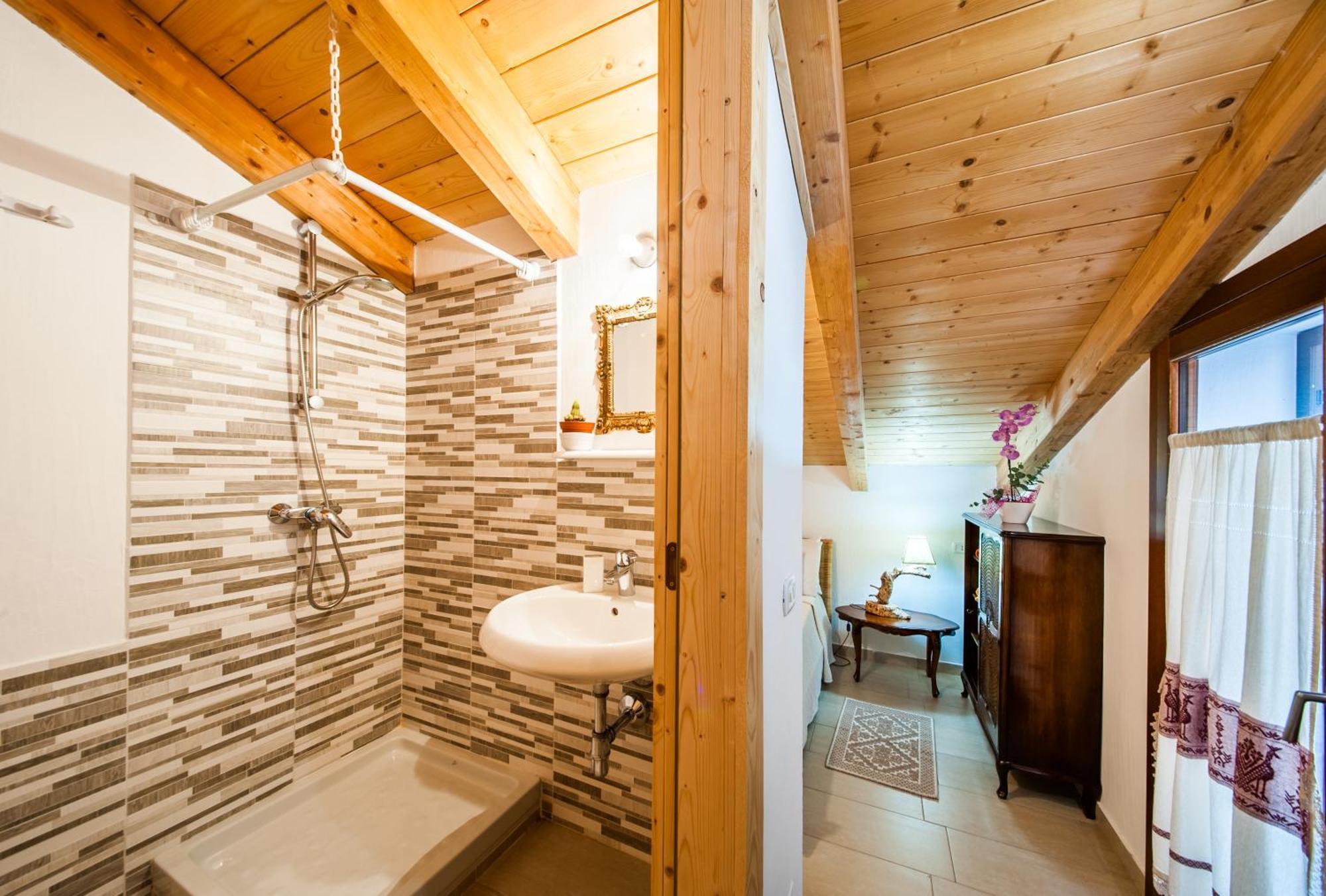 La Casa Di Mannazzotta 2 Bed & Breakfast Castelsardo Bagian luar foto
