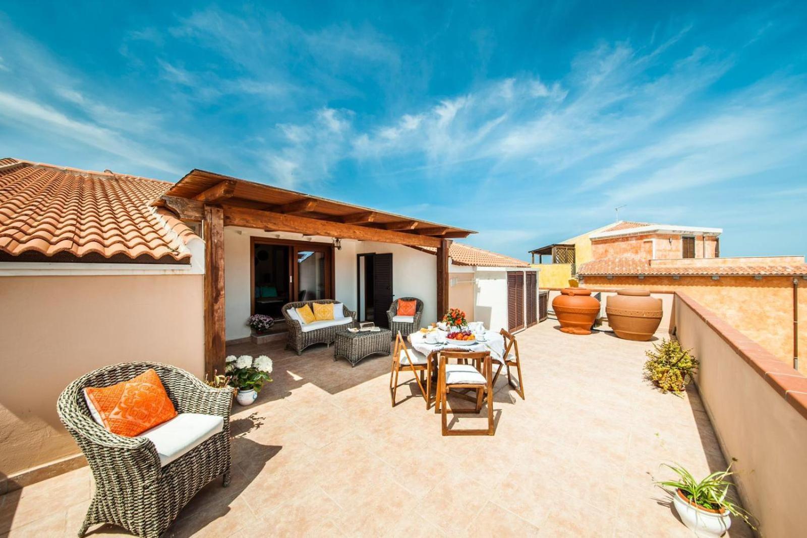 La Casa Di Mannazzotta 2 Bed & Breakfast Castelsardo Bagian luar foto